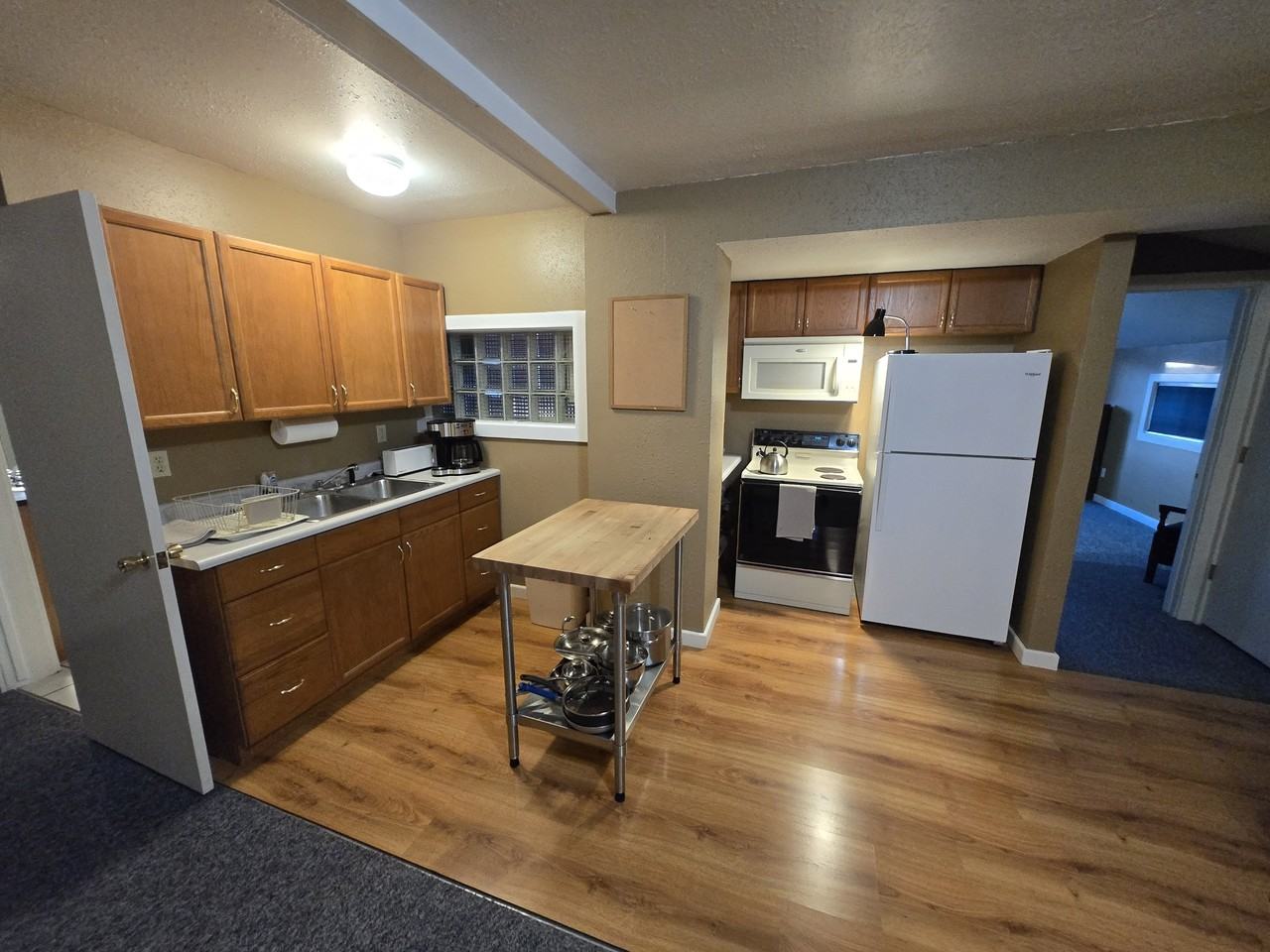 143 N Jackson Ave #1 - Photo 6 of 13