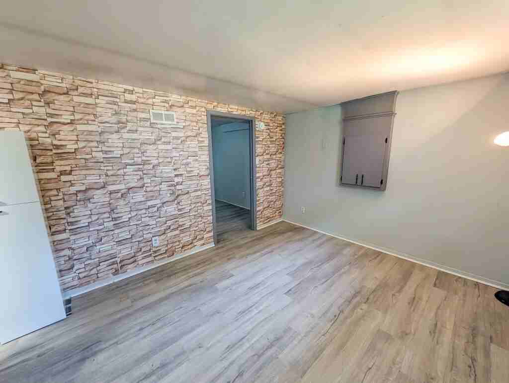 58 Chetwood Street - Photo 4 of 17