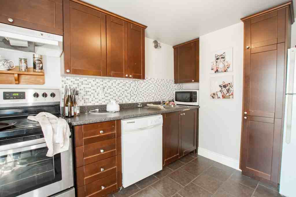 62 Garnet Street - Photo 4 of 16