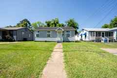 3948 Carlton St #1 - Photo 1 of 1