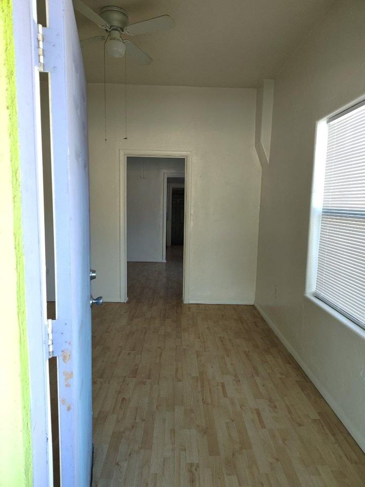 769 N Anita Ave #B - Photo 3 of 13
