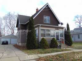 featured image of 114 N Ontario St Uppr #UPPER