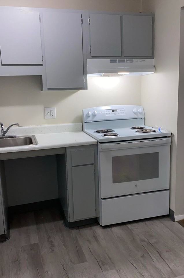 1410 Herbert Dr #1410U - Photo 4 of 17