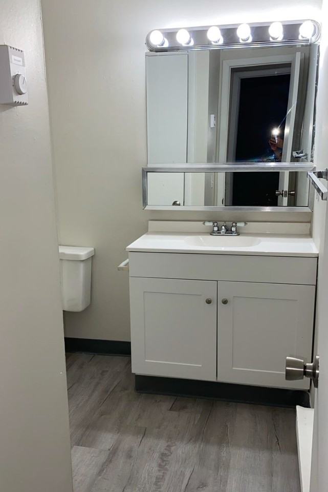1410 Herbert Dr #1410U - Photo 5 of 17