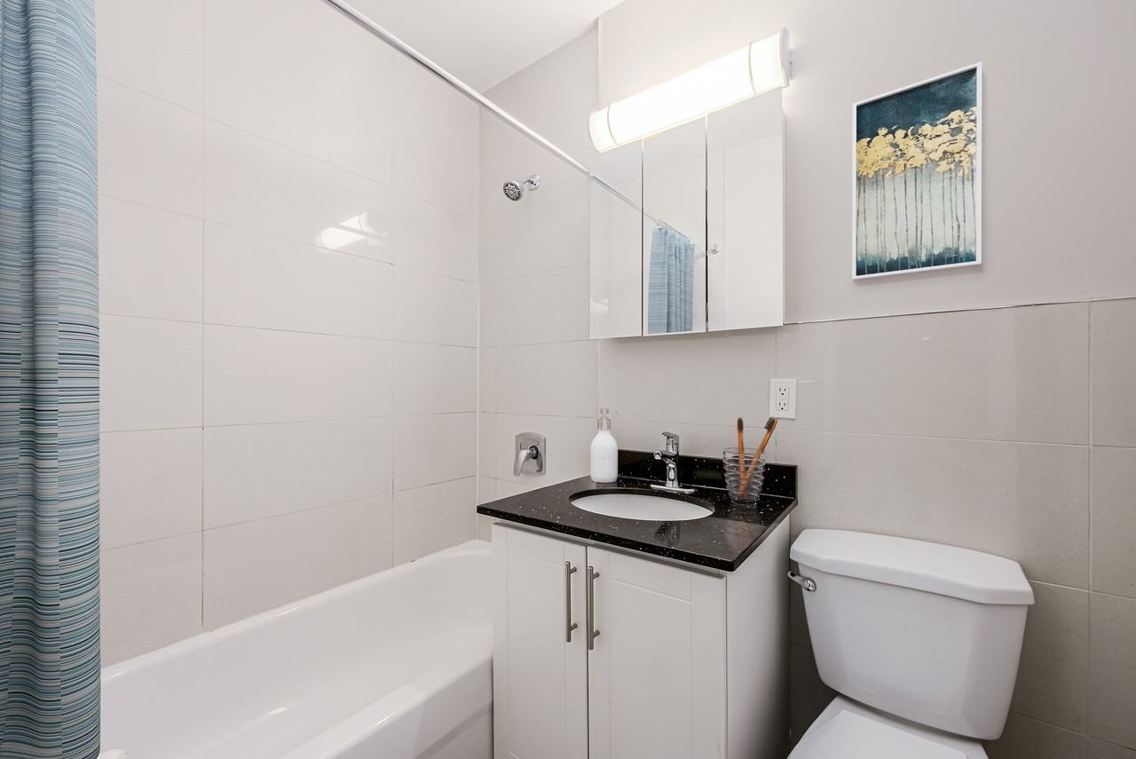 Beach Suites - Photo 6 of 12