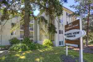 featured image of 885 Craigflower Rd