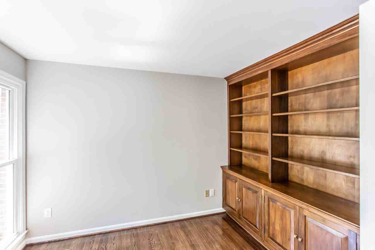 1476 Powells Tavern Pl #1 - Photo 5 of 48