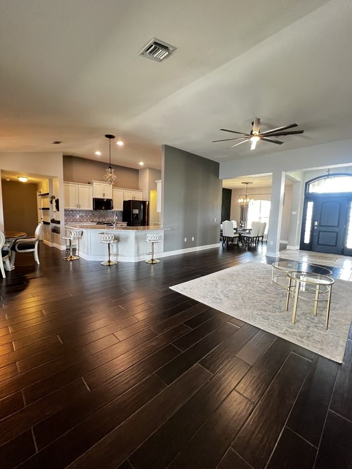 4240 Nw 31st Ter #1 - Photo 7 of 41