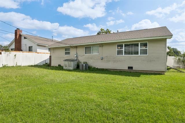 5905 E 30th St #1 - Photo 2 of 2