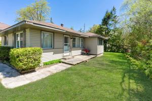 featured image of 3212 Mosley St