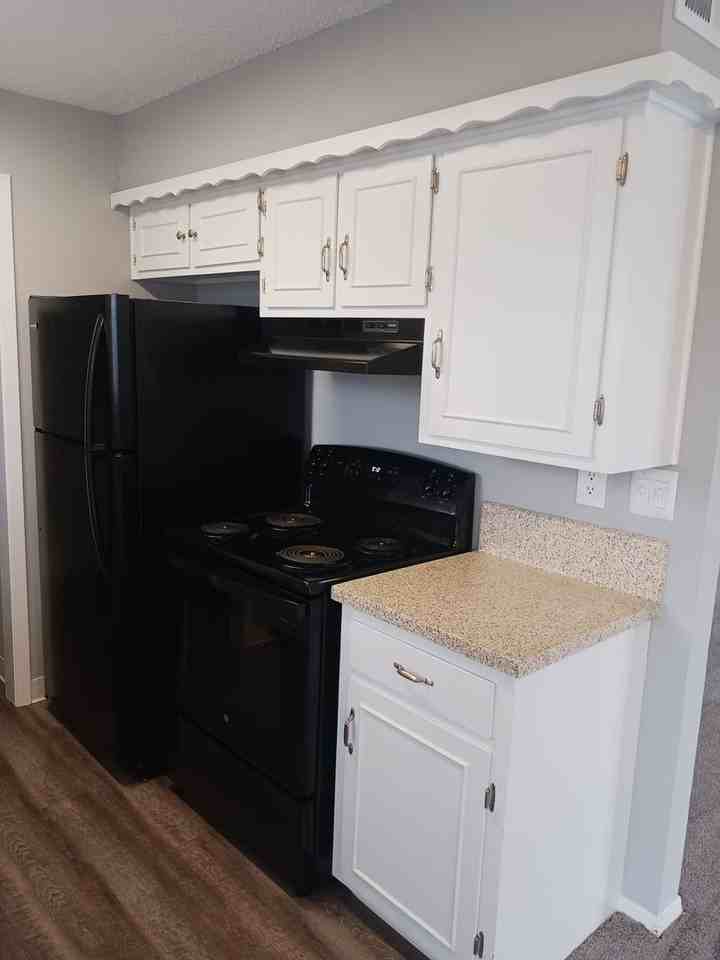 The Willows South apartments - Photo 5 of 25