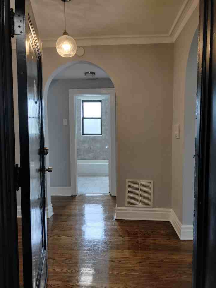 1741 West 80th Street -3 - 1741-3 #1741-3 - Photo 2 of 15