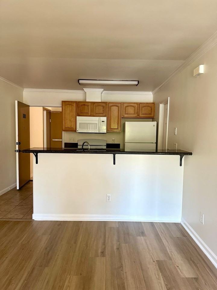 Loma Village Apartments - Photo 5 of 50