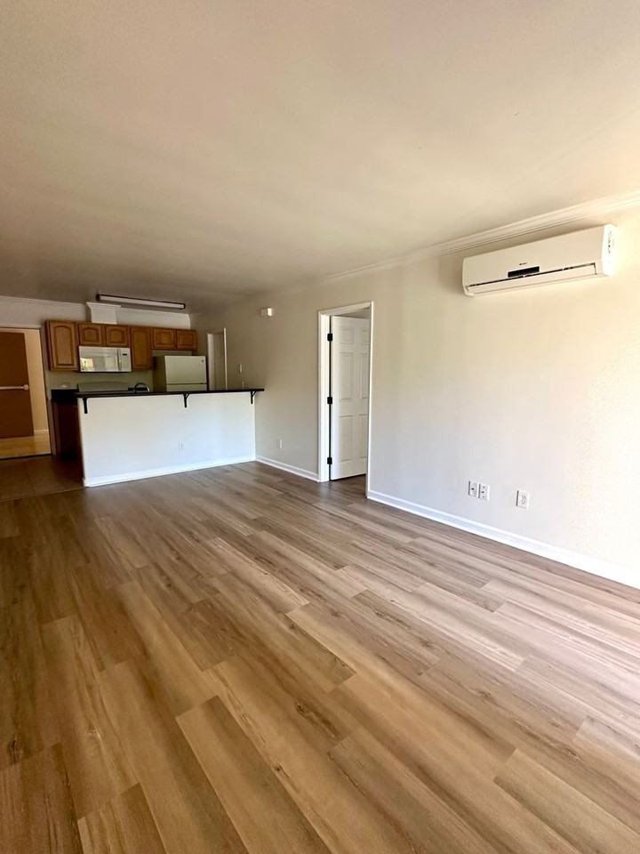 Loma Village Apartments - Photo 7 of 50