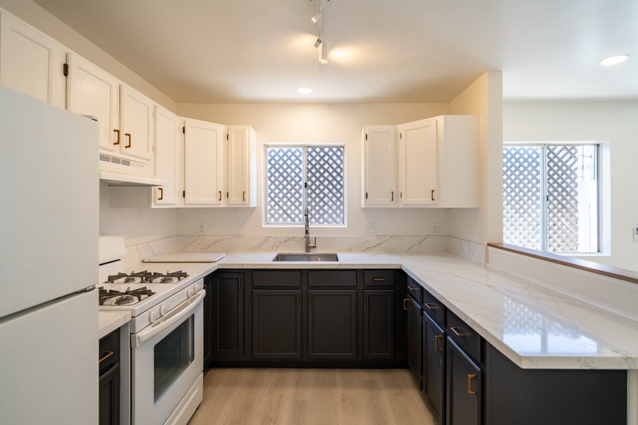 3330 Nile St #1 - Photo 4 of 19