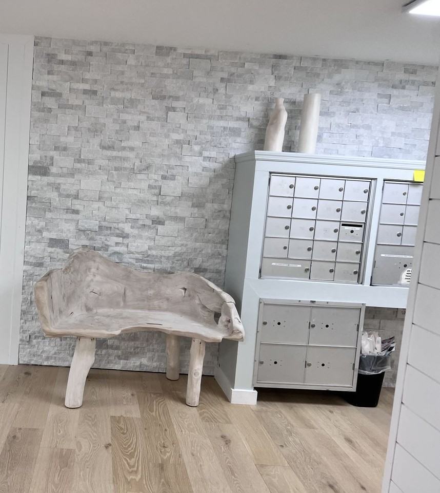 Coral Garden Apartments - Photo 3 of 12