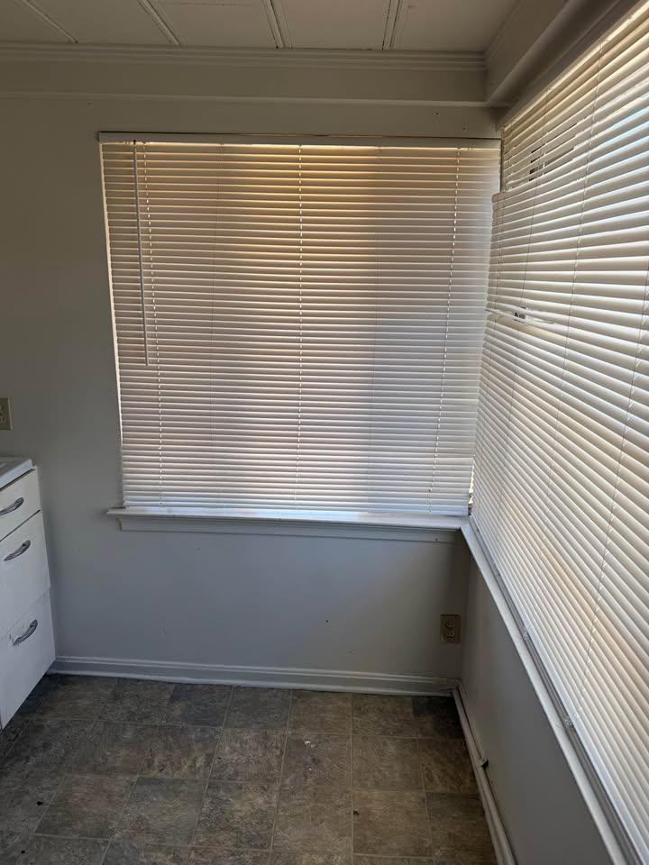 1009 N Fulton St - Photo 7 of 11