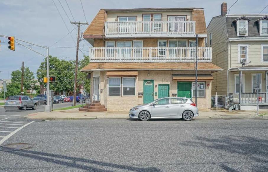 242 N Broadway, Gloucester City, NJ - Photo 2 of 41