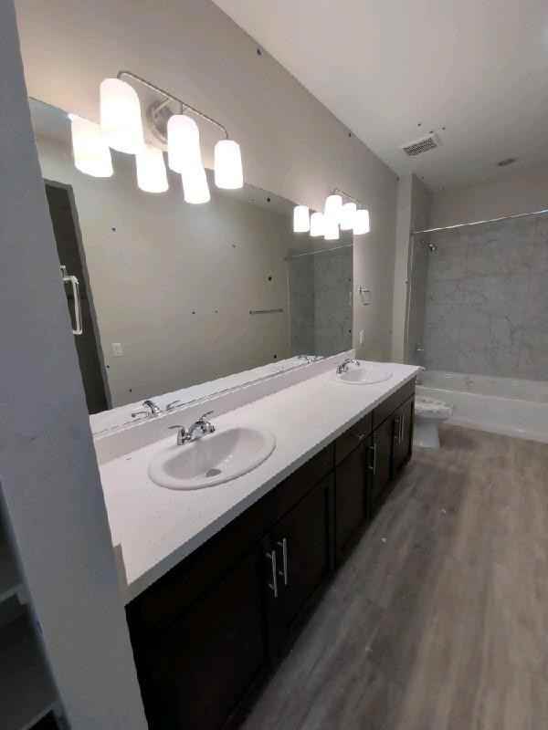 1373 W Rose Pl - Photo 5 of 6