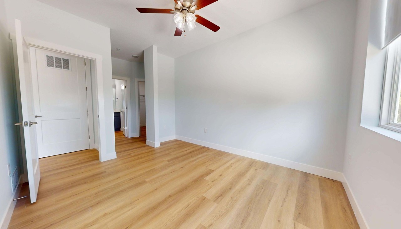 2414 N Neil - Photo 7 of 24