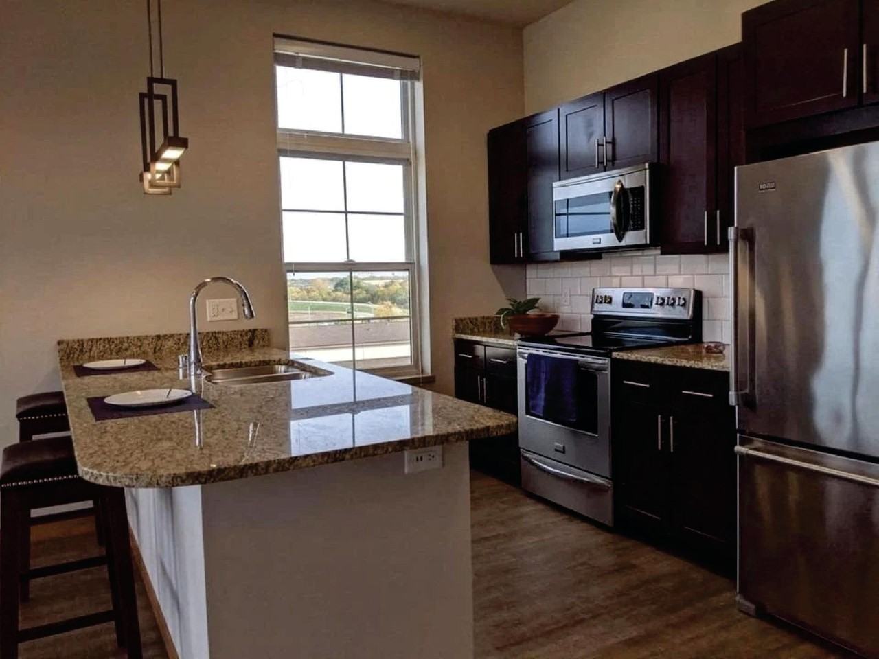 7710 Terrace Avenue - Photo 4 of 50