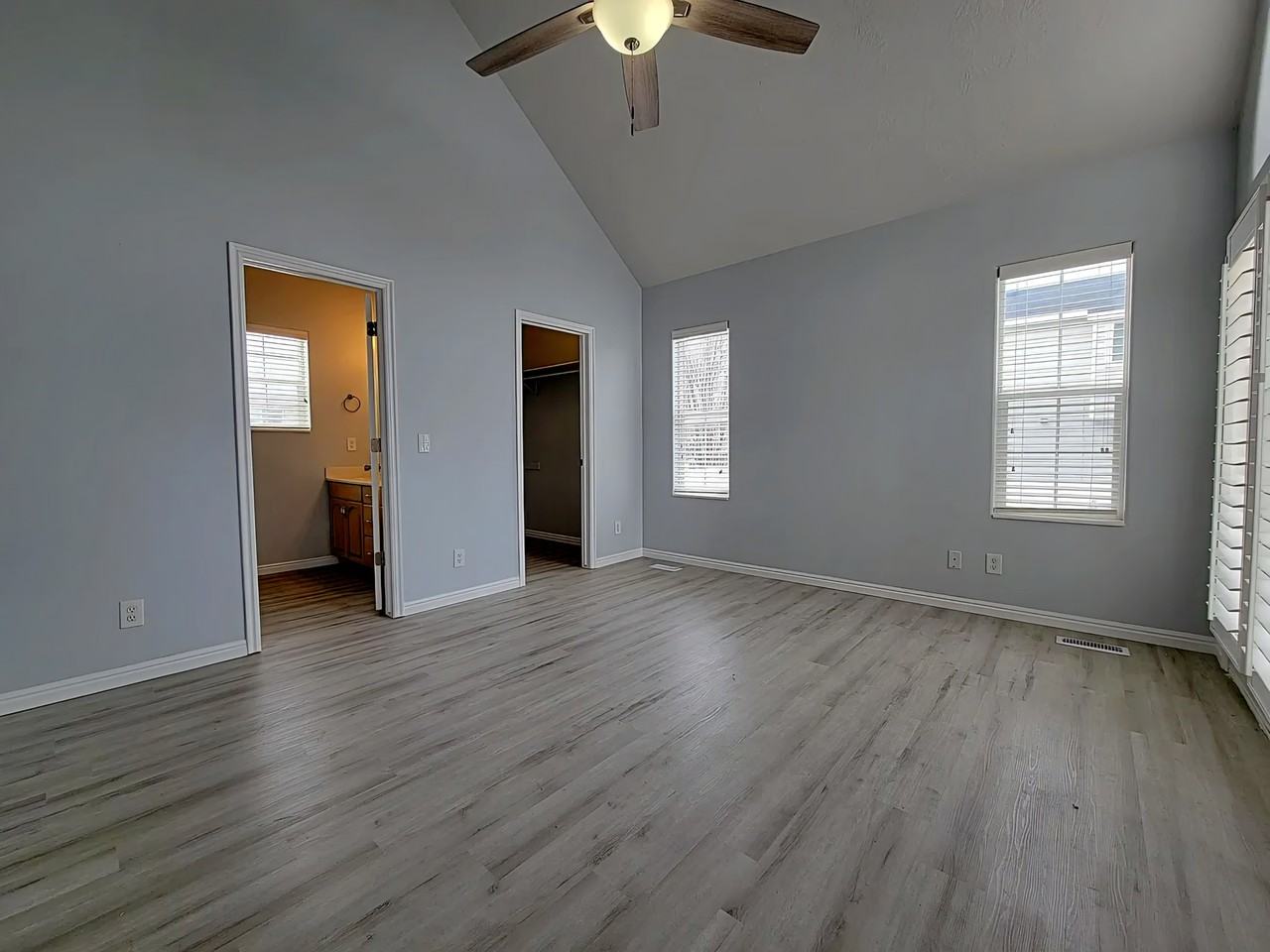 1528 W Duffys Ln #A - Photo 6 of 24