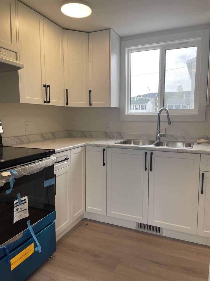 8904 101 Ave #1 - Photo 7 of 34