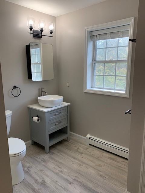 49 Otis St #B - Photo 5 of 14