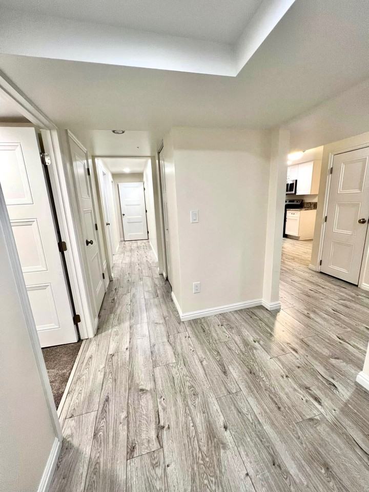 2384 E Catalina Dr #A - Photo 2 of 8