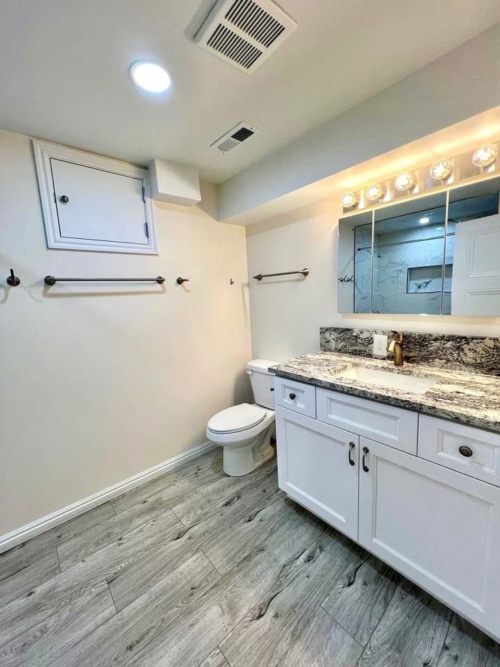2384 E Catalina Dr #A - Photo 5 of 8