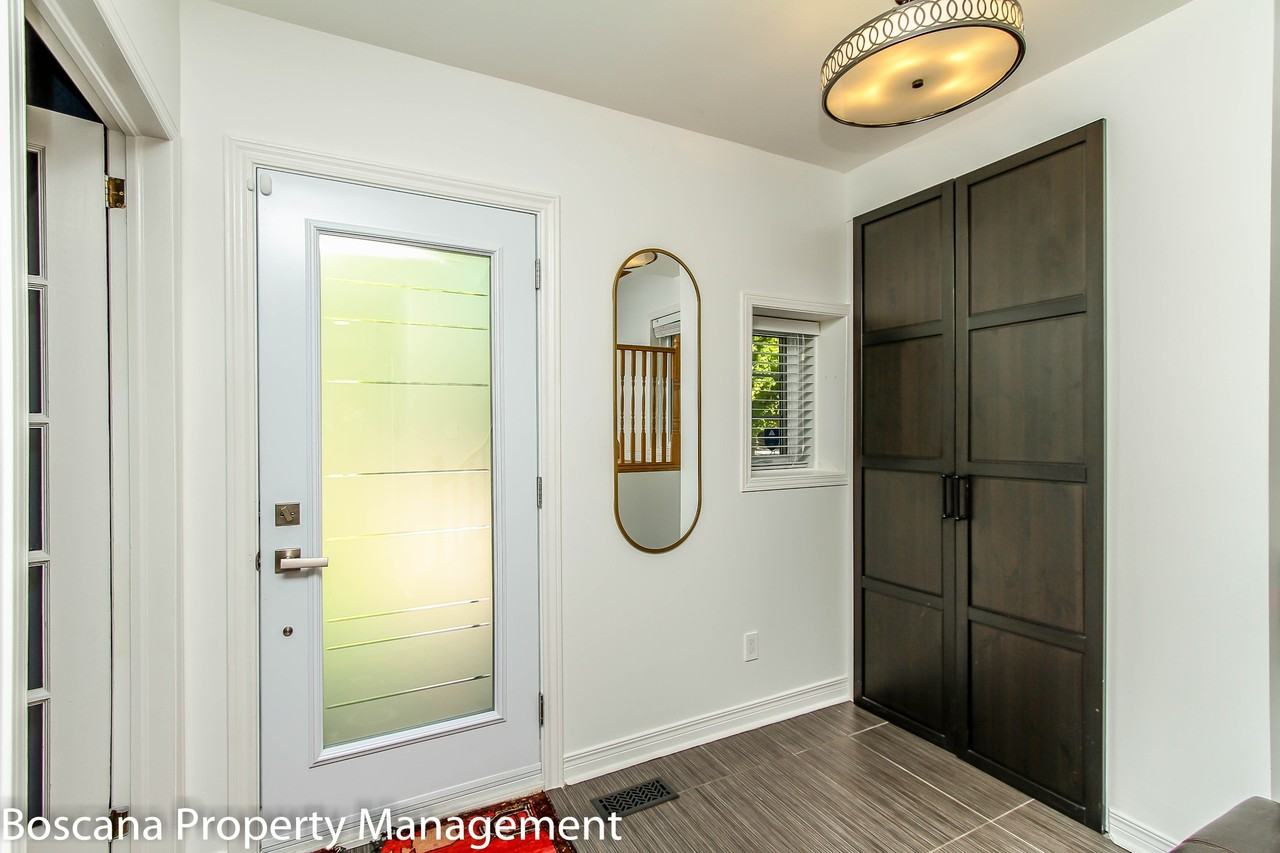 Greensway Avenue #1 - Photo 4 of 38