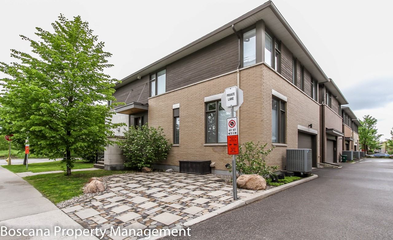 390 Av Deschatelets #1 - Photo 5 of 33