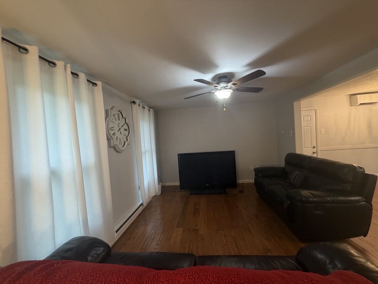 600 Morgan Dr E #1 - Photo 5 of 50