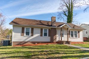featured image of 122 Jefferson St #1