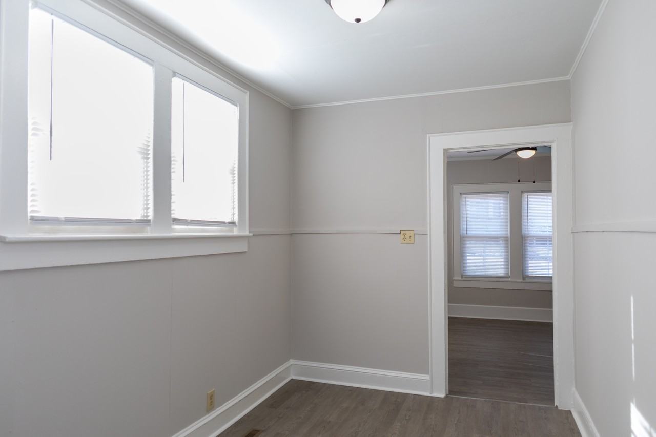 122 Jefferson St #1 - Photo 6 of 13