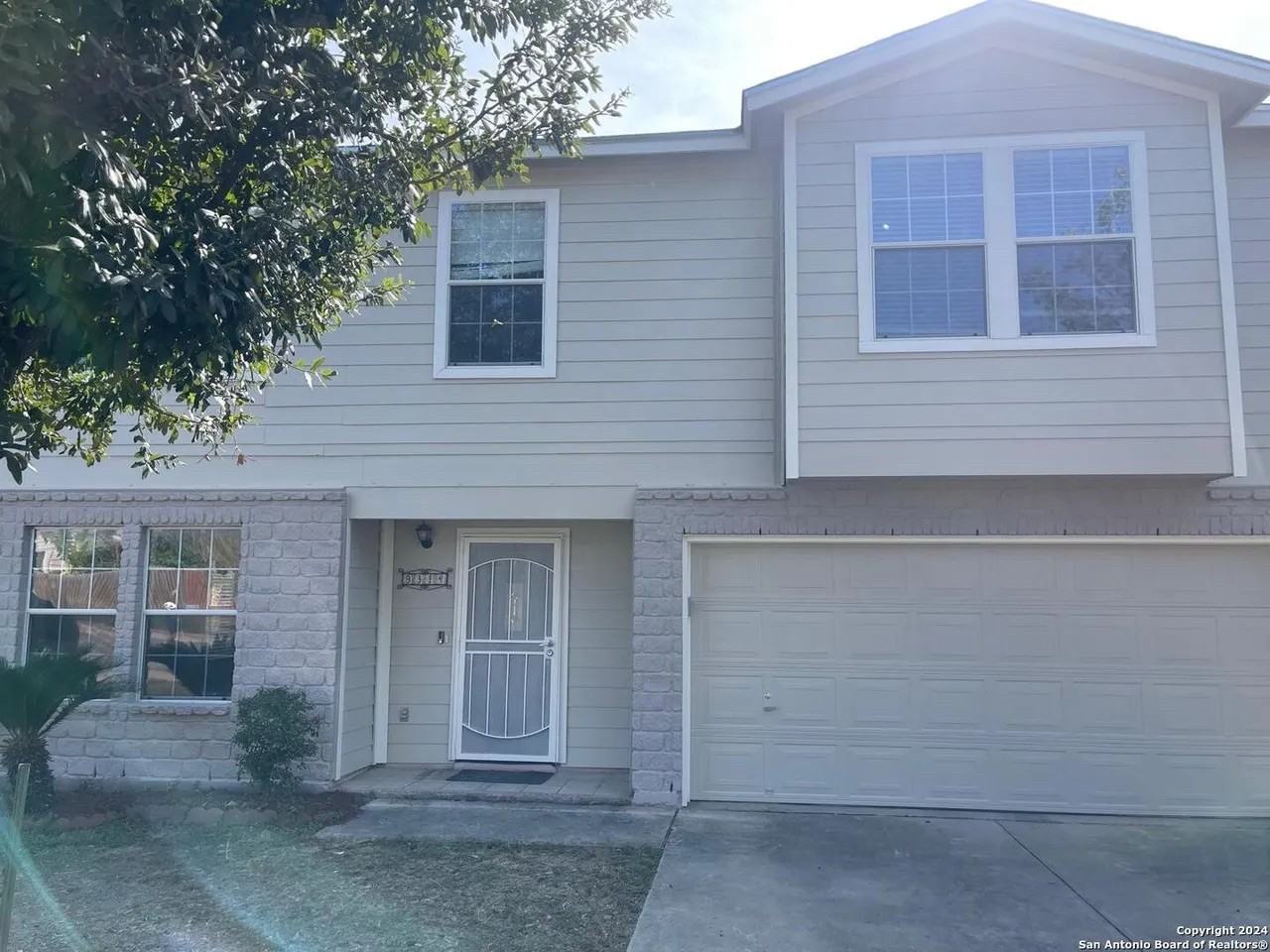 9314 Magnolia Grv - Photo 2 of 30