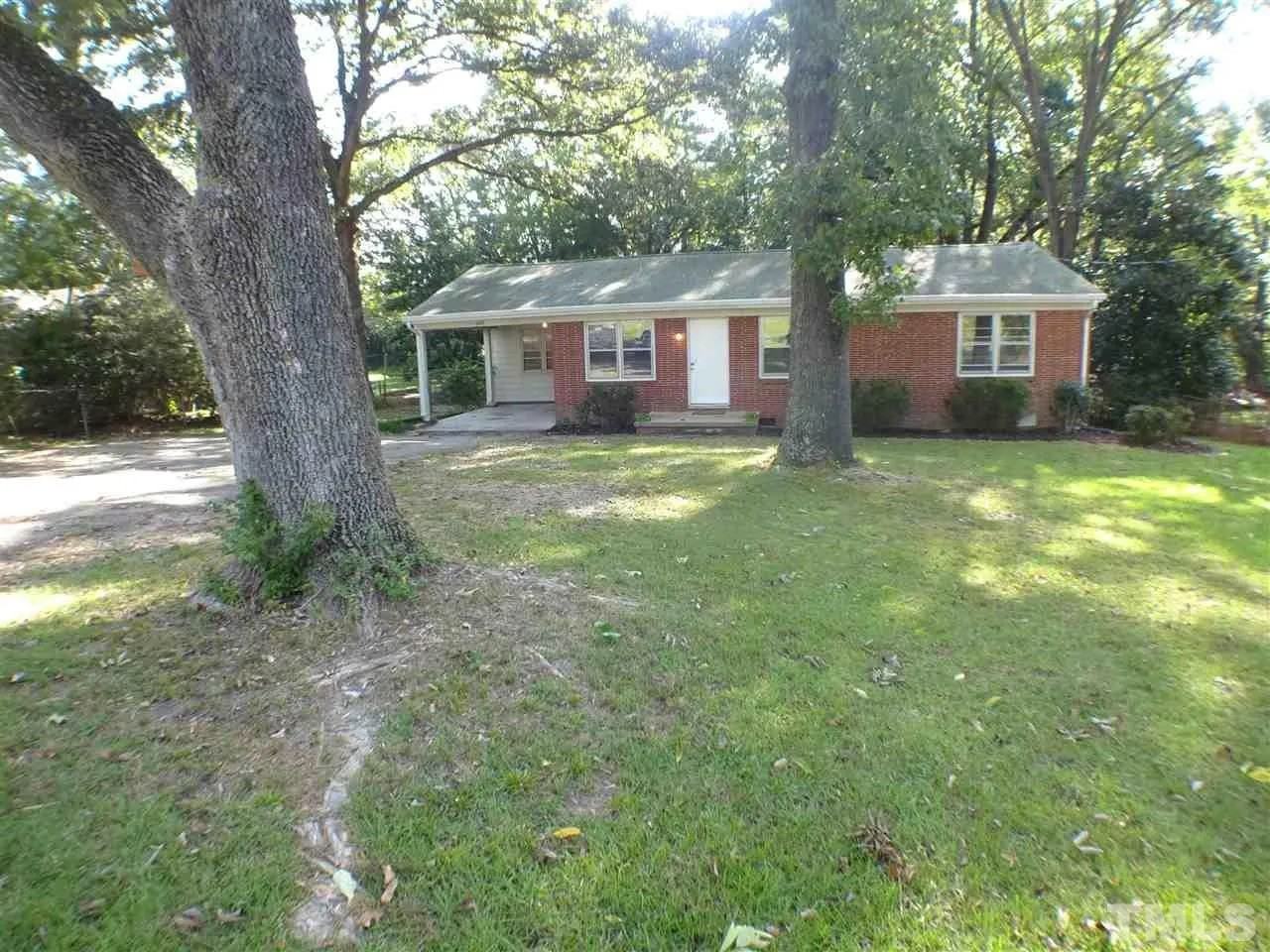 649 Sunnybrook Rd - Photo 2 of 26