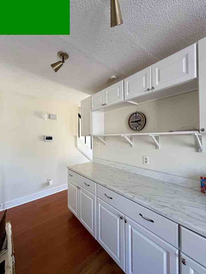 227 Old Towne Rd #1 - Photo 5 of 16