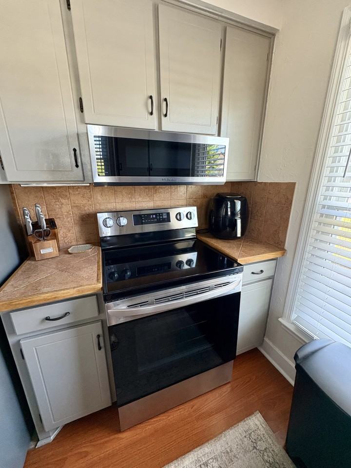 227 Old Towne Rd #1 - Photo 7 of 16