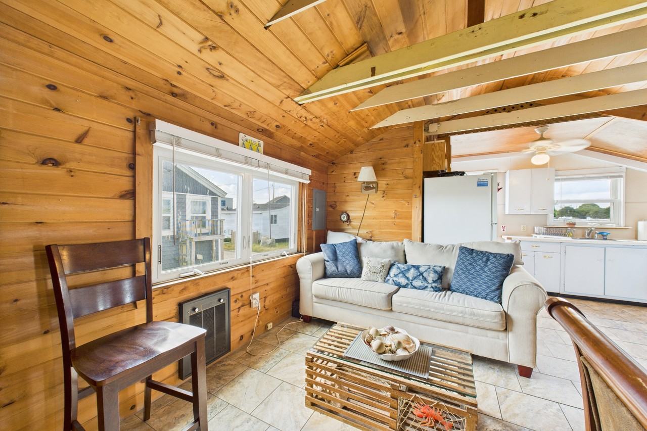 271 Great Island Rd #J - Photo 3 of 14