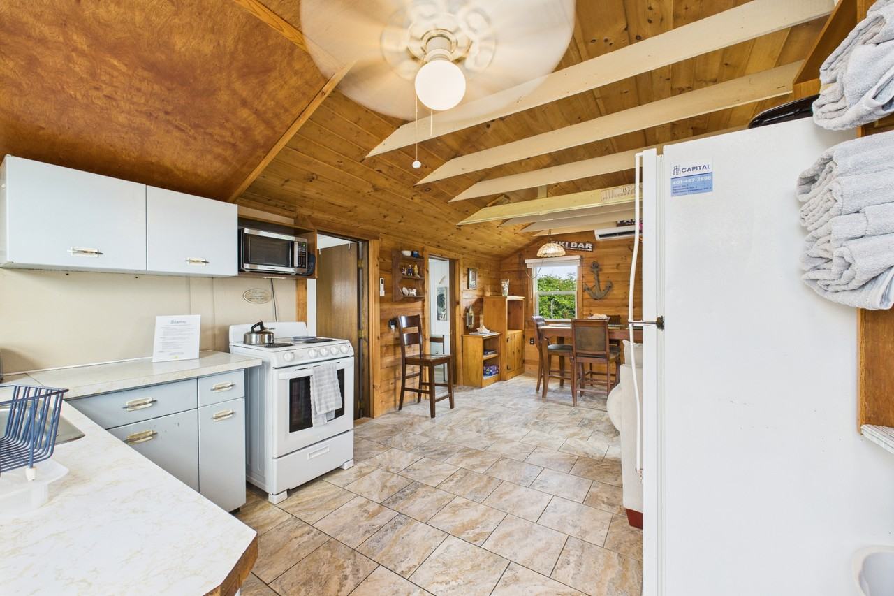 271 Great Island Rd #J - Photo 5 of 14