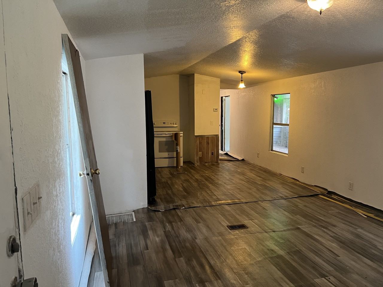 16323 Ne 137th Ter #1 - Photo 5 of 7