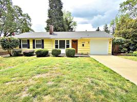 featured image of 12820 Sw Edgewood St #1