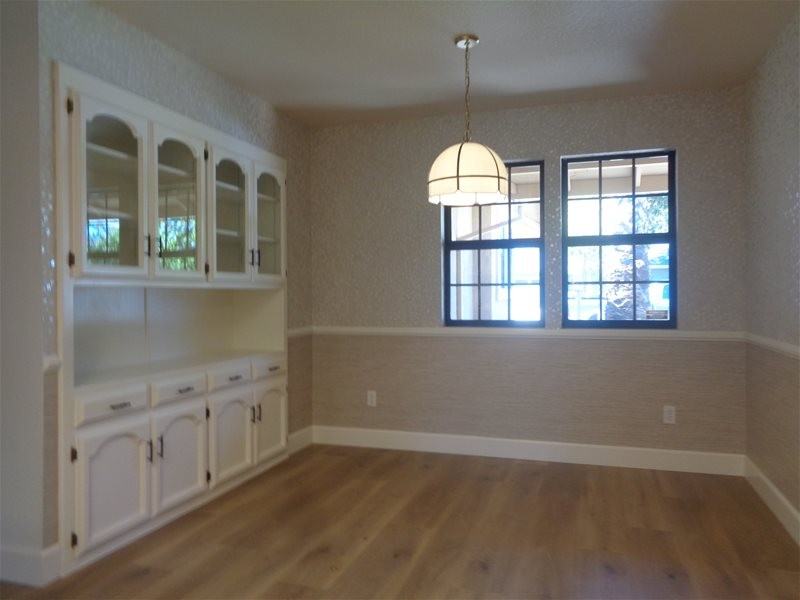 911 Mariposa Dr #1 - Photo 6 of 10