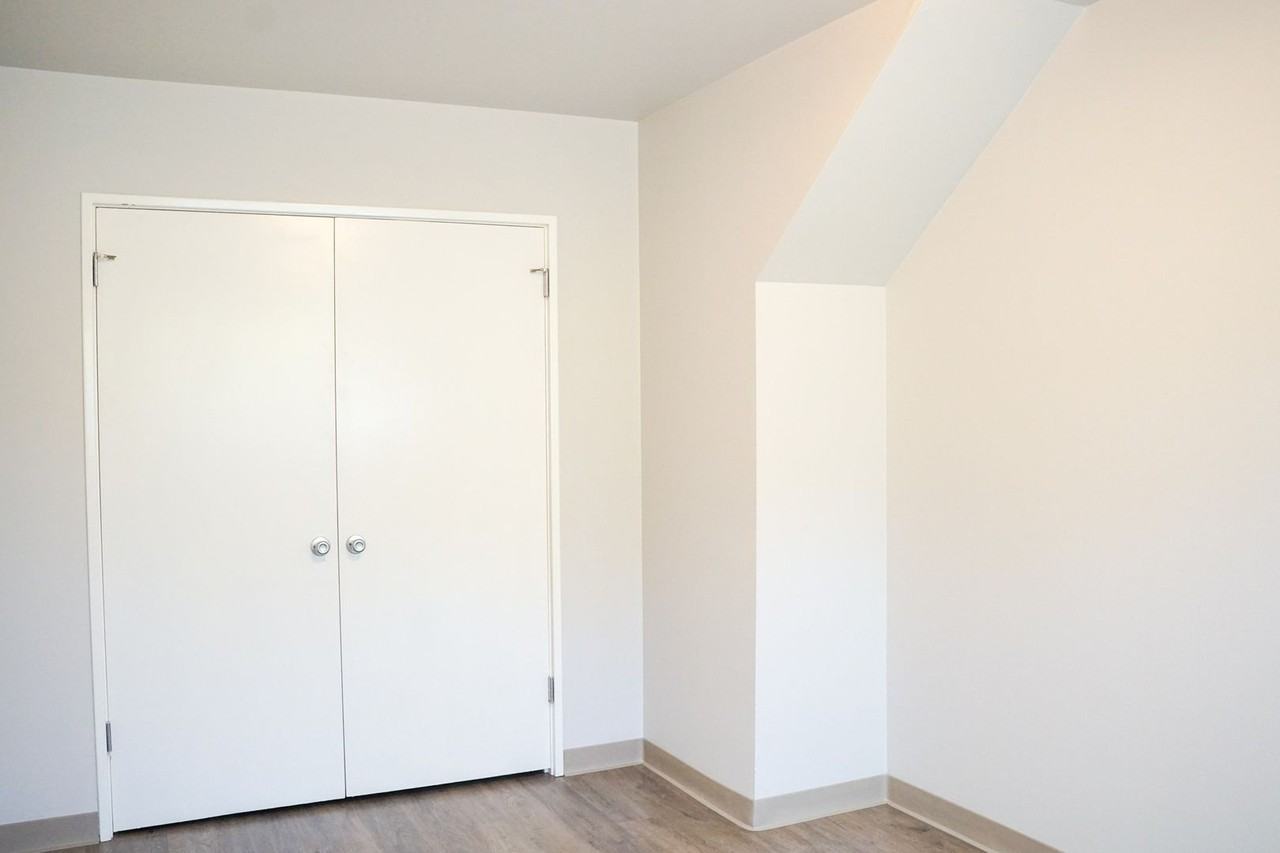3717 S Corbett Ave #33 - Photo 6 of 12