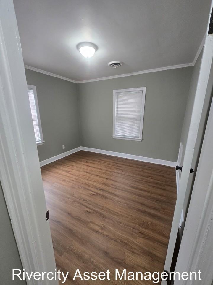 3964 Victor Dr #1 - Photo 4 of 7