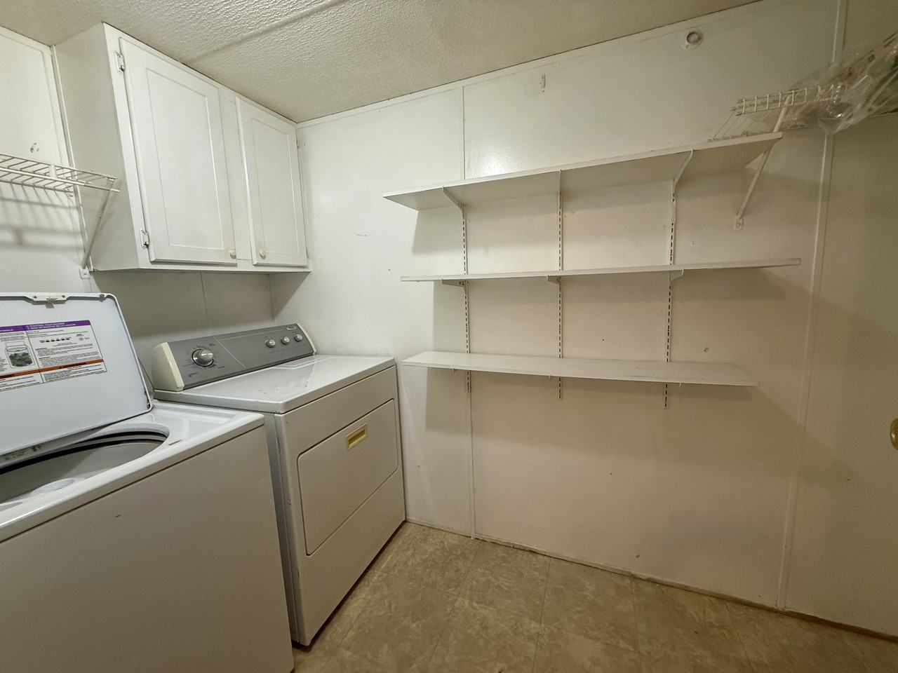 32 Mandalay Dr #1 - Photo 7 of 11