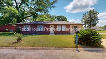 featured image of 600 Howell St