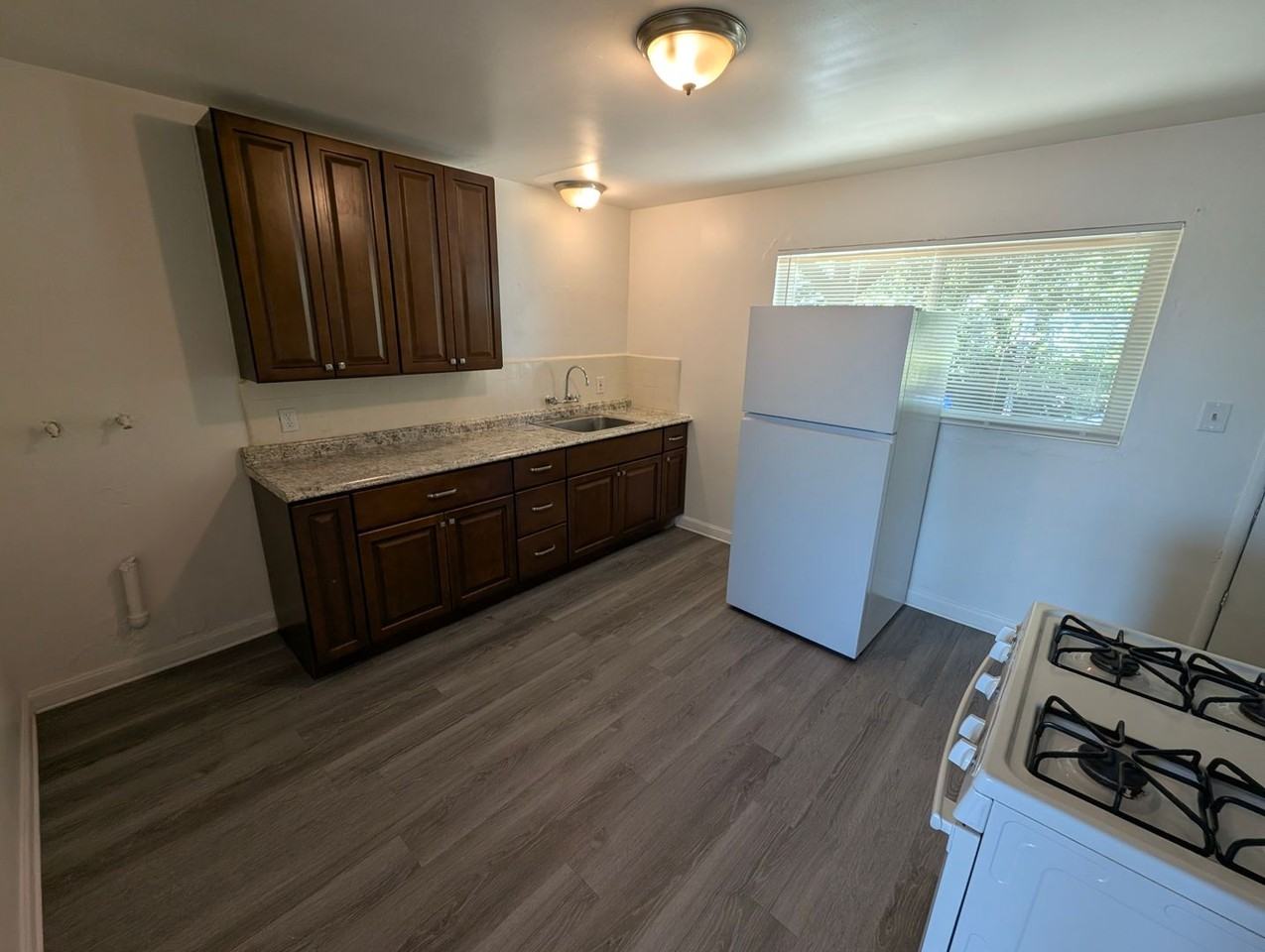 1745 21st Ave - Photo 5 of 10