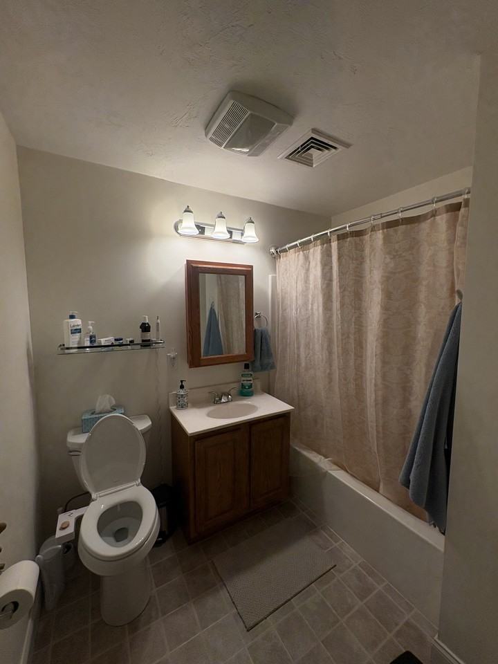 26 Greenleaves Dr - 609Unit 609 #1 - Photo 6 of 7